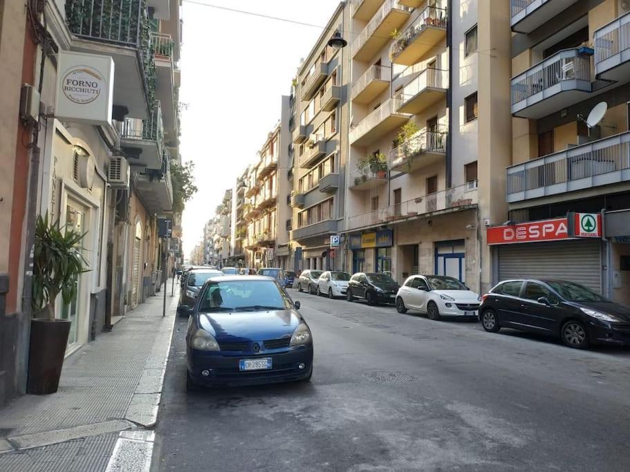 Chez Stefano Apartment Bari Bagian luar foto